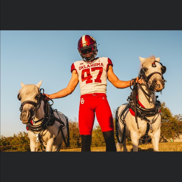 Meet your Posher, Jared - Picture 1 of 1